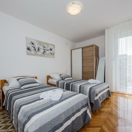 Apartment Bambi Спліт Екстер'єр фото