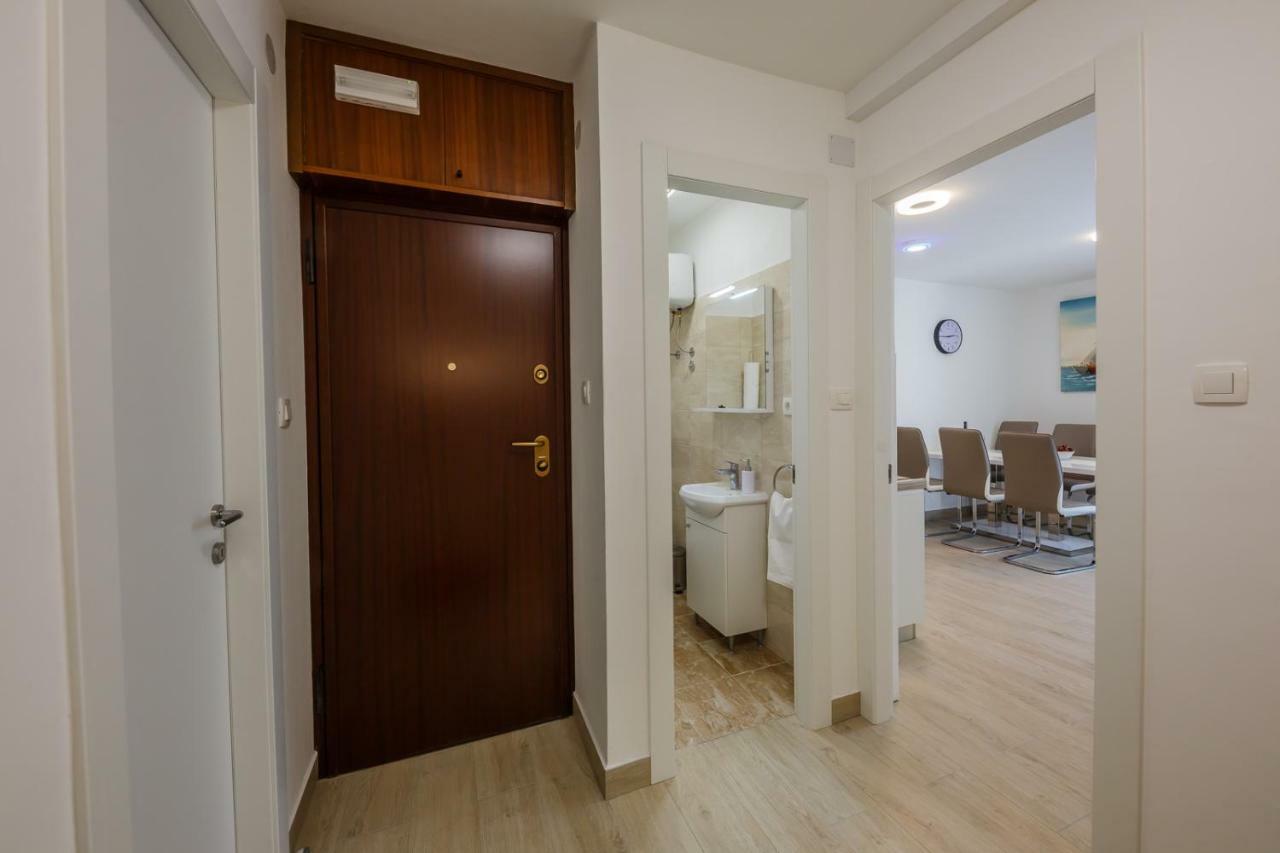 Apartment Bambi Спліт Екстер'єр фото